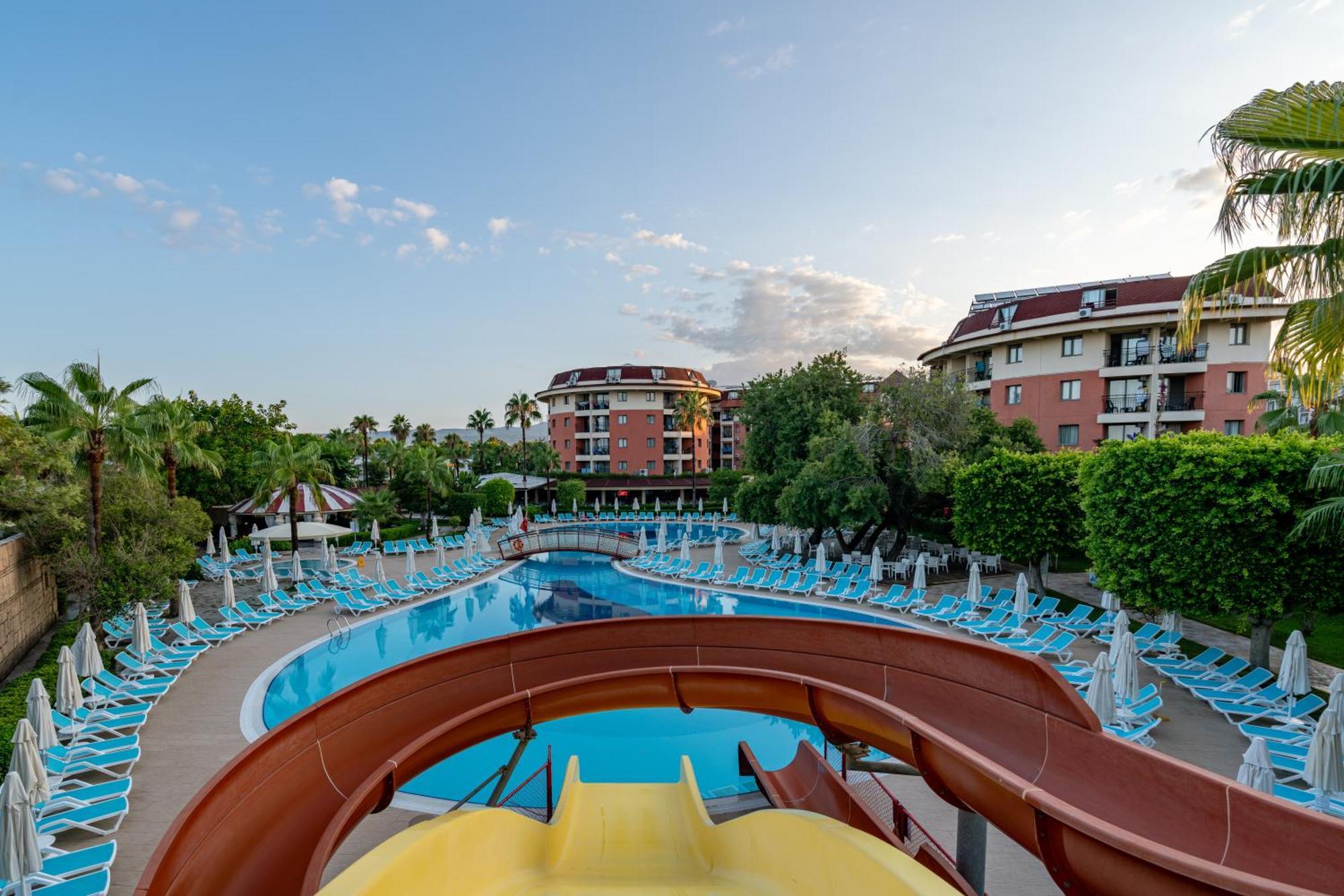 Palmeras Beach Hotel Ultra All Inclusive Konaklı エクステリア 写真