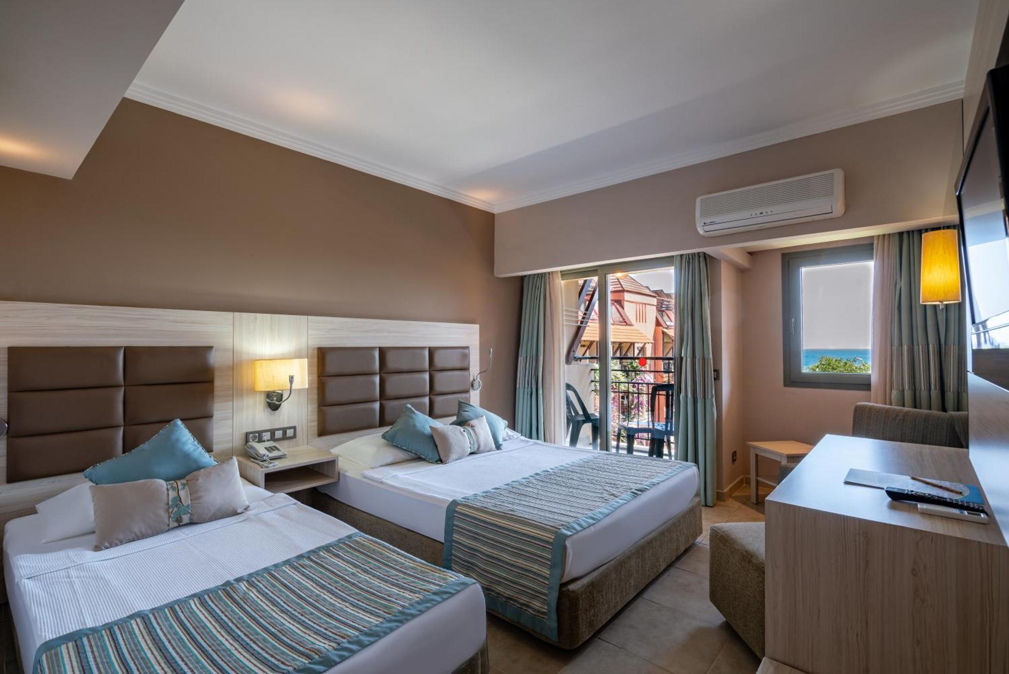 Palmeras Beach Hotel Ultra All Inclusive Konaklı エクステリア 写真